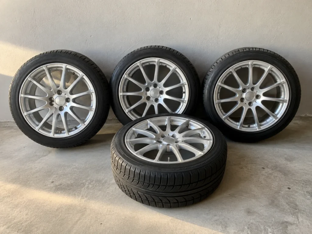 Alloy wheels (set of 4)
